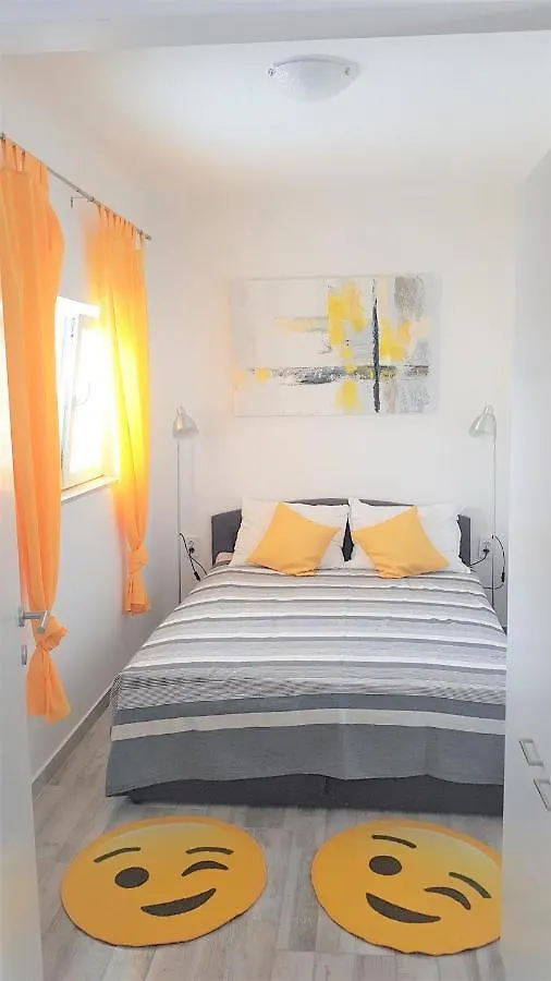 קאלי Colour Apartments 0*,  קרואטיה