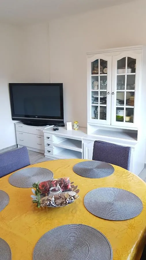 קאלי Colour Apartments